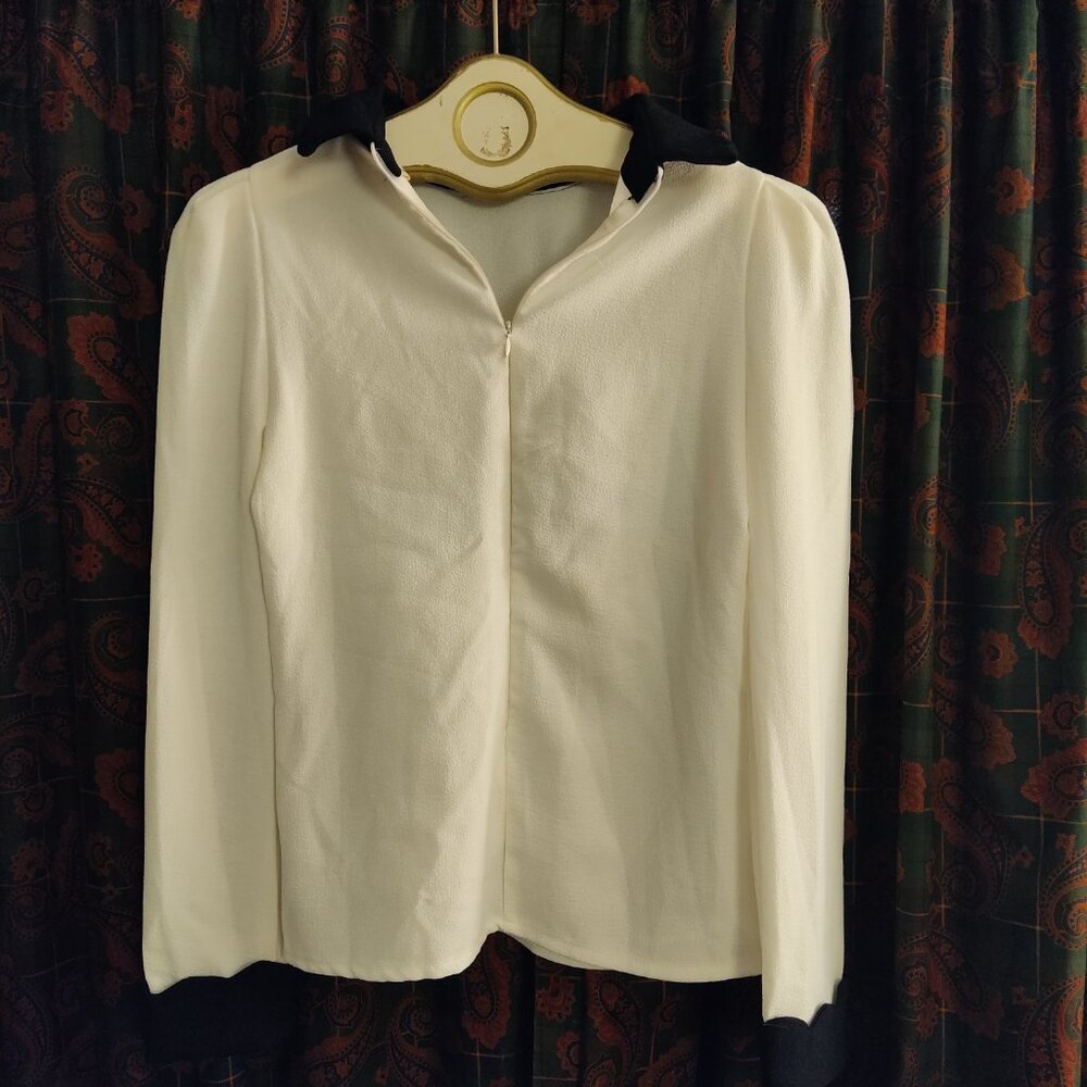 Fang blouse Size M